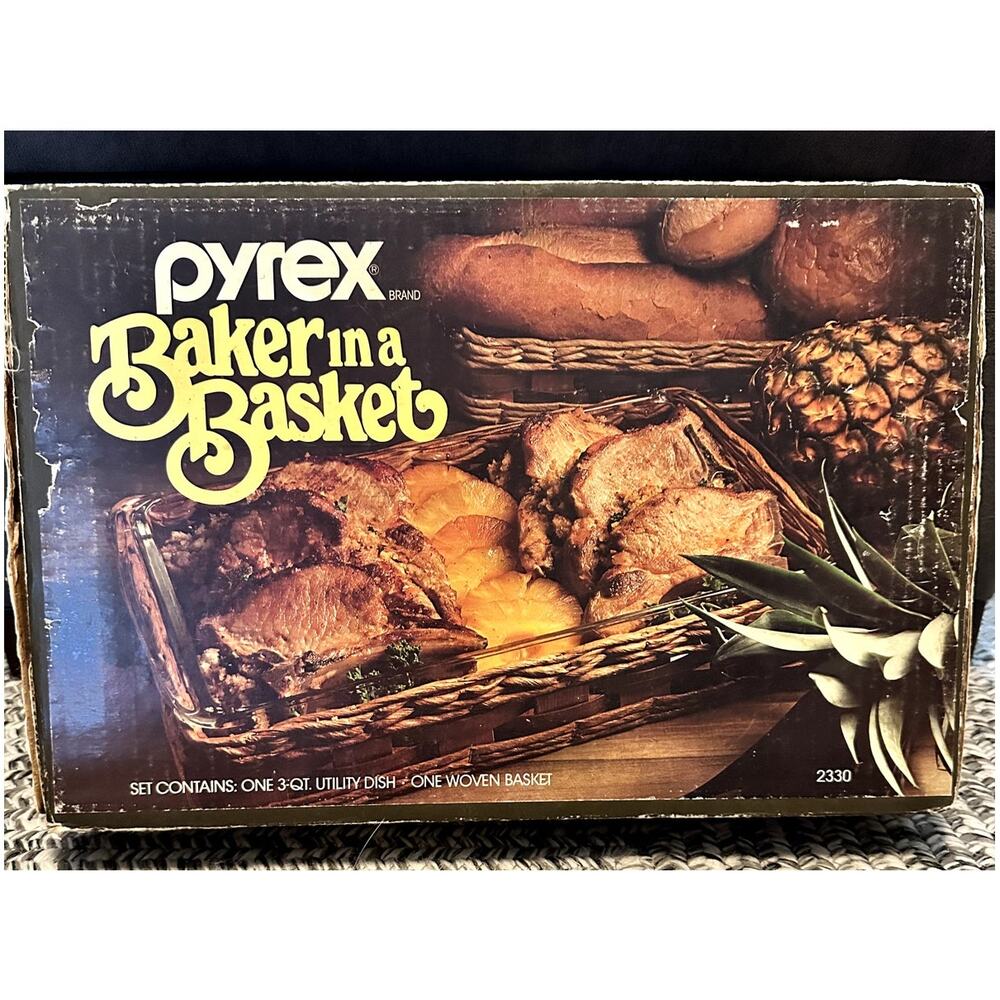 Vintage Pyrex Baker in a Basket BOX 3 Quart Bakin Dish With Woven Basket #2330